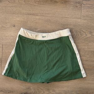 SET Active Green and White Athletic Skirt